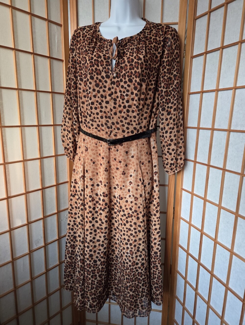 NWT J GEE VISCOSE MIX WITH LACE SHORT SLEEVES STRETCH WAIST MIDI DRESS MEDIUM